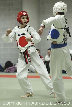 KWIATOWSKI - MARTIN TAEKWONDO 05[1].12.2004 8314